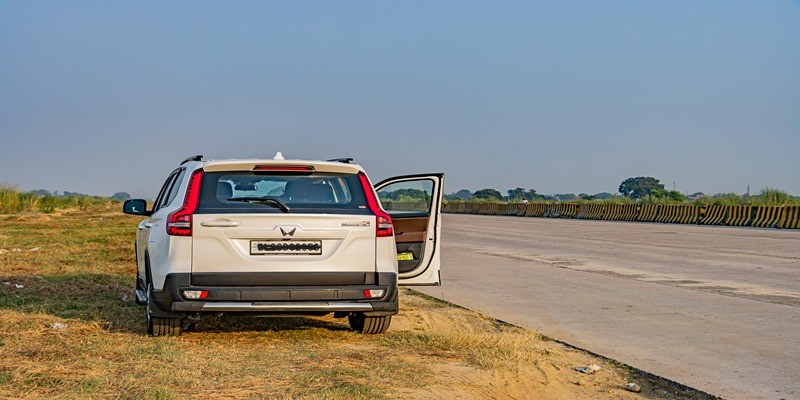 Varanasi to Vindhyachal Taxi